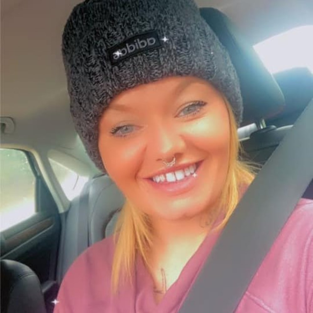 Meet your Posher, Ashley